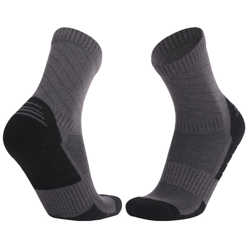 3 Paar Herren-Sportsocken aus  – Wool Hiking Sock Bewertung und Preis
